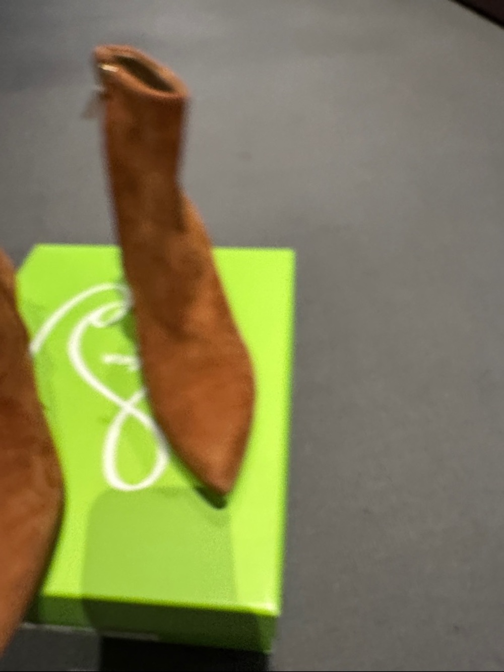 NIB San Edelman Ulissa in Brown Suede - Picture 7 of 14